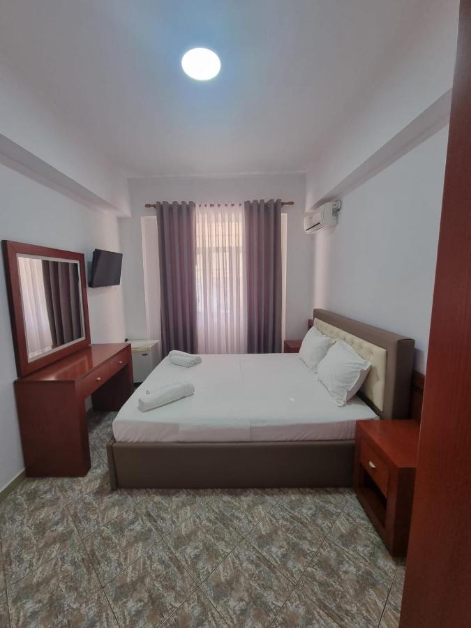 Ideal Apartments & Rooms Saranda Dış mekan fotoğraf