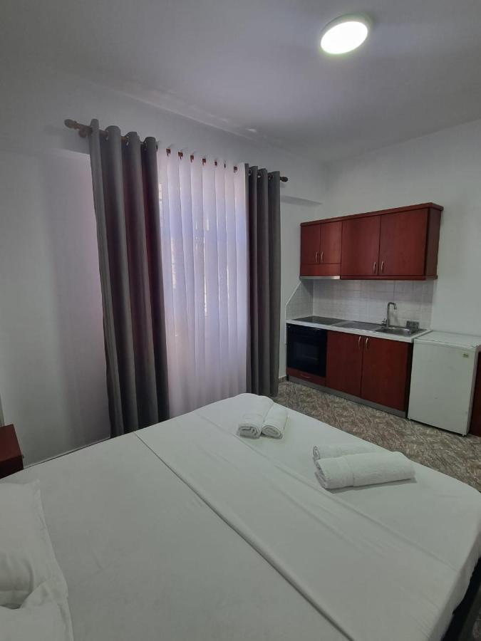 Ideal Apartments & Rooms Saranda Dış mekan fotoğraf