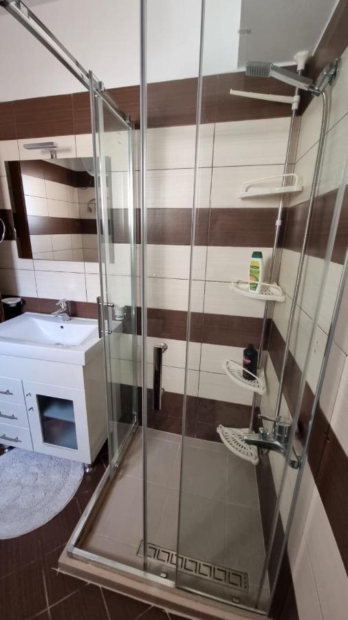 Ideal Apartments & Rooms Saranda Dış mekan fotoğraf